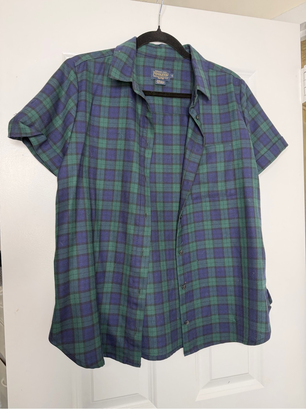 Pendleton women’s Green & Blue Plaid Short-Sleeve Shirt